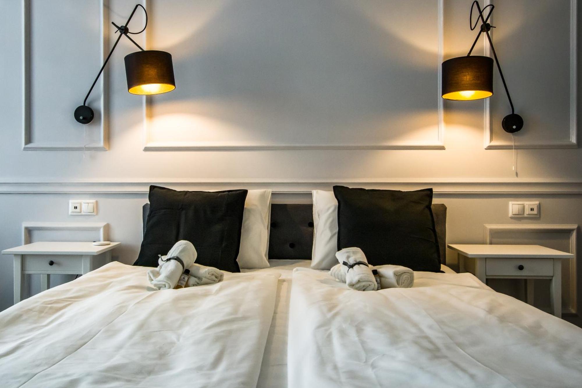 Wilson'S Oktogon Square Suite Apartment Budapest Exteriör bild