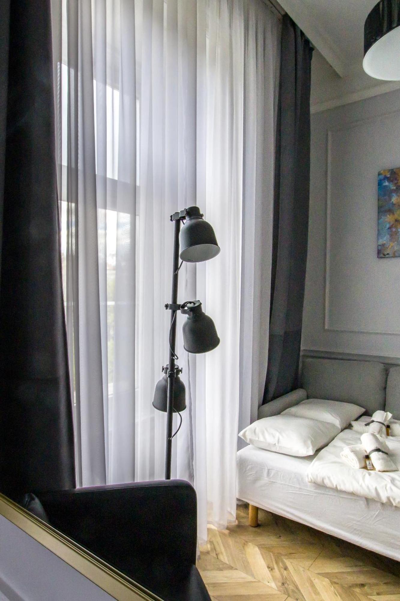 Wilson'S Oktogon Square Suite Apartment Budapest Exteriör bild